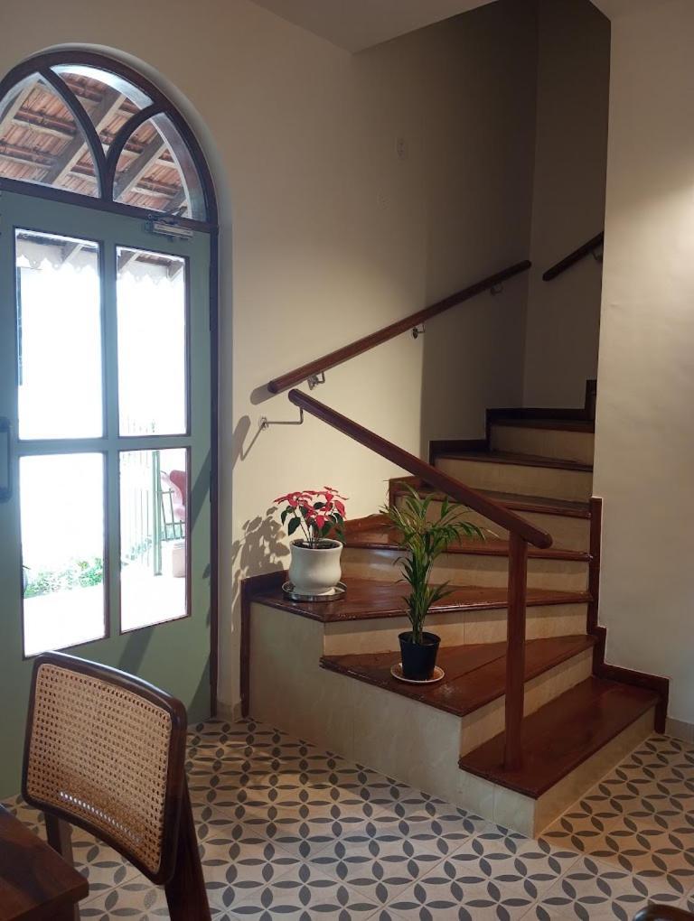 Ederra Stays & Cafe Pangim Exterior foto